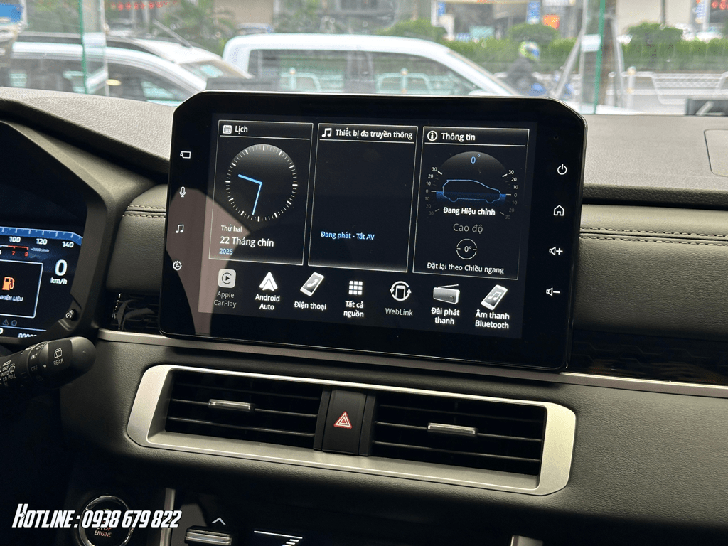 màn hình giải trí lớn trên xpander premium 2026